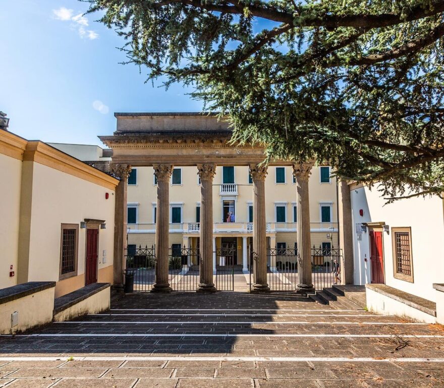 Hotel Savoia, with its entrance featuring majestic columns.