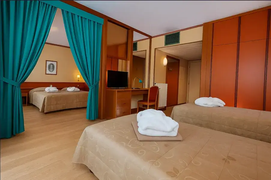 Camera accogliente e rilassante all'Hotel Savoia.