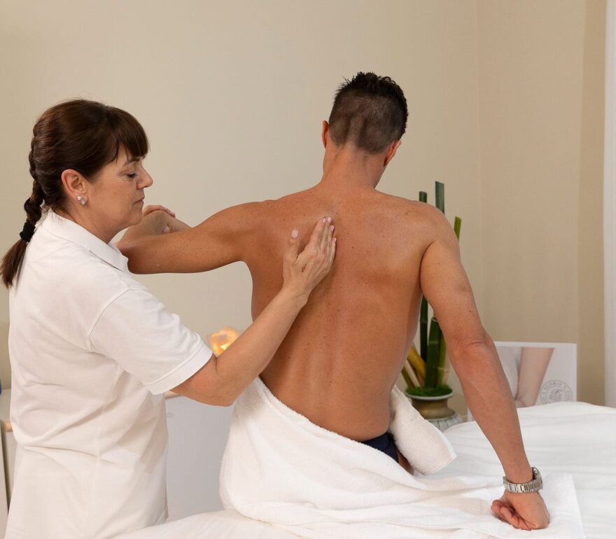 Relaxing Massage at the Hotel Savoia Therme